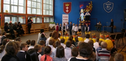 Szkoła XXI wieku - LOTOS wspiera edukację uczniów z sąsiedztwa
