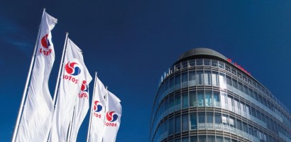 LOTOS reaps high profits and cuts debt